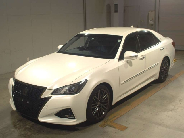 TOYOTA CROWN 2015