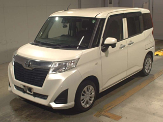 TOYOTA ROOMY 2020