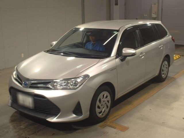 TOYOTA COROLLA FIELDER 2019