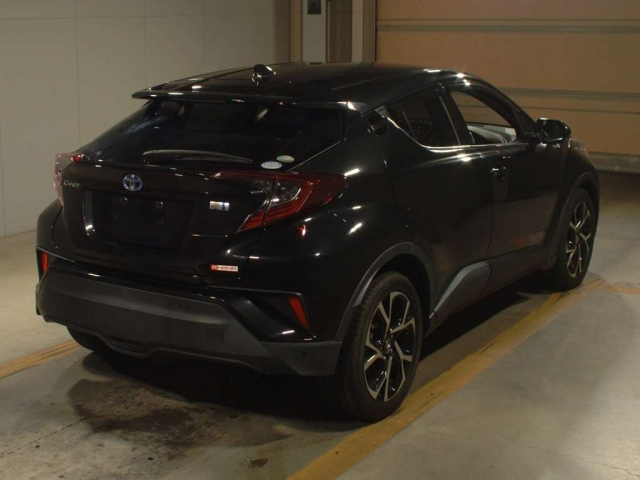TOYOTA C-HR 2019