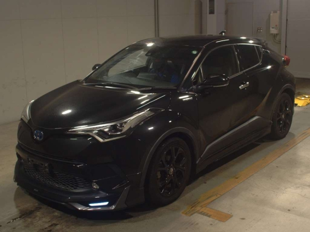 TOYOTA C-HR 2019