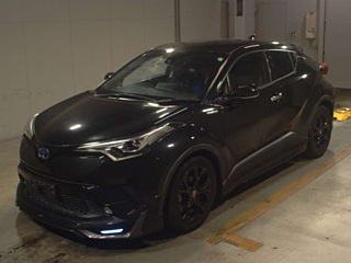 TOYOTA C-HR 2019