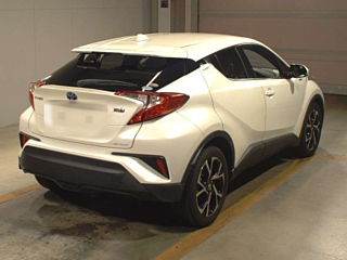 TOYOTA C-HR 2017