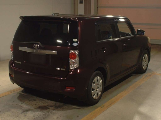 TOYOTA COROLLA RUMION 2011