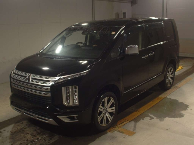 MITSUBISHI DELICA D5 2021