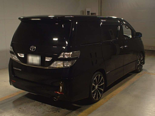 TOYOTA VELLFIRE 2009