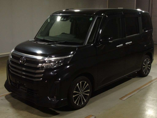 TOYOTA ROOMY 2020