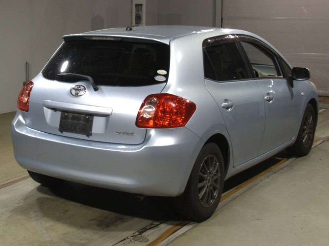 TOYOTA AURIS 2009
