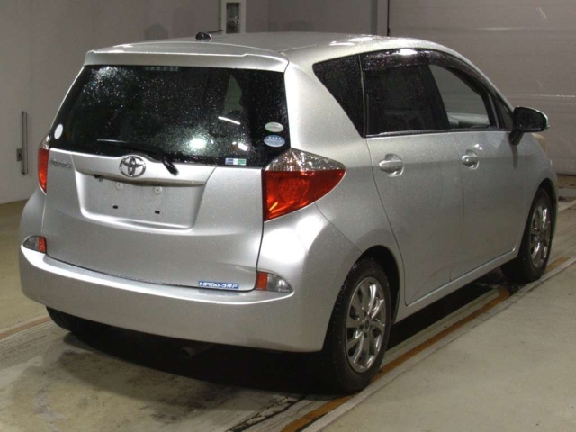 TOYOTA RACTIS 2012