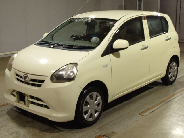 DAIHATSU MIRA E S 2012