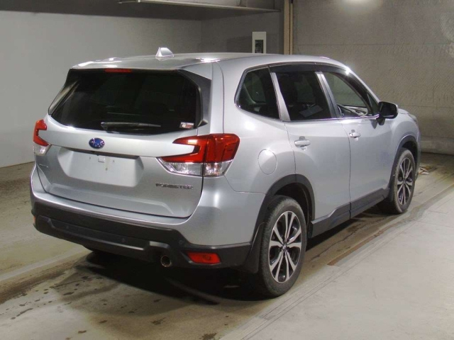 SUBARU FORESTER 2018