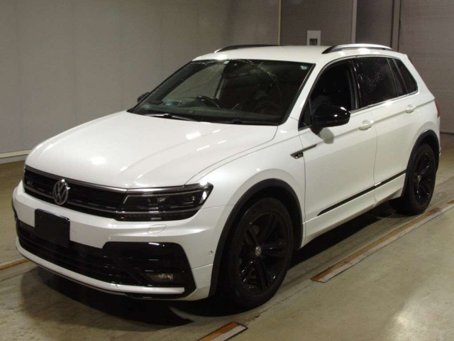 VOLKSWAGEN TIGUAN 2020