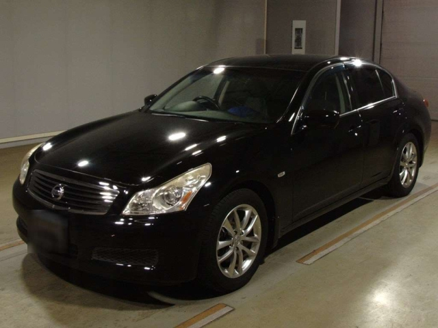 NISSAN SKYLINE 2009
