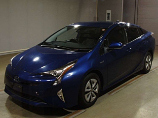 TOYOTA PRIUS 2016