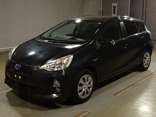 TOYOTA AQUA 2014