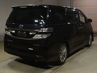 TOYOTA VELLFIRE 2014