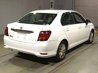 TOYOTA COROLLA AXIO 2016