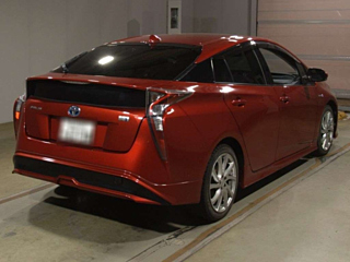 TOYOTA PRIUS 2016