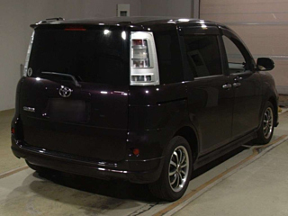 TOYOTA SIENTA 2012