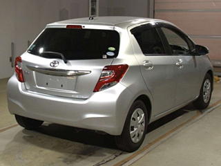 TOYOTA VITZ 2014