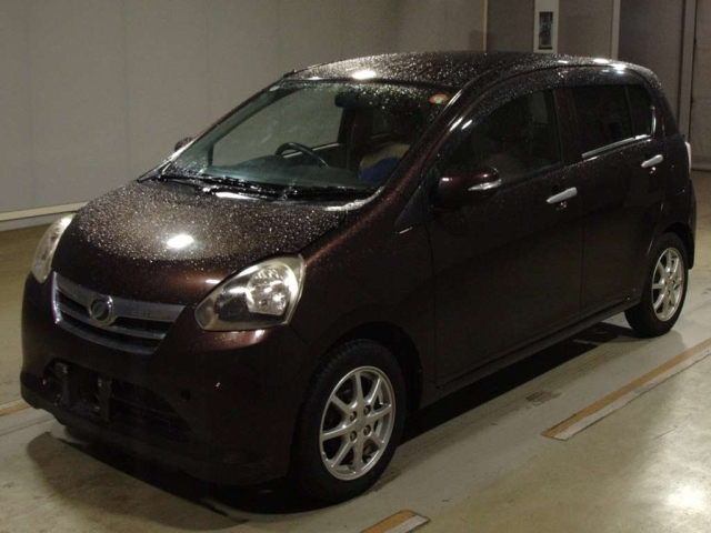 DAIHATSU MIRA E S 2012