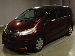 HONDA FREED 2015