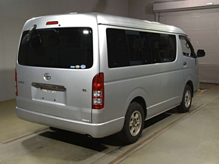 TOYOTA HIACE 2008