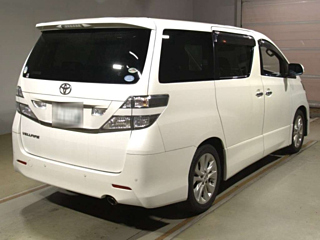 TOYOTA VELLFIRE 2010
