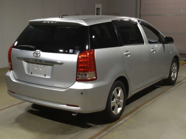 TOYOTA WISH 2009