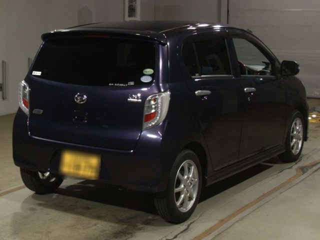 DAIHATSU MIRA E S 2013