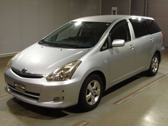 TOYOTA WISH 2009