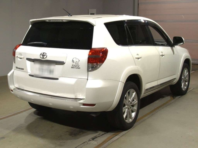 TOYOTA VANGUARD 2010