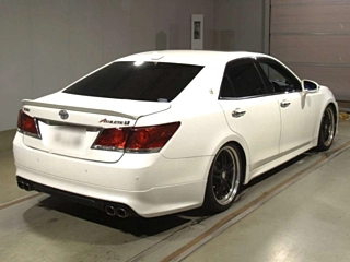 TOYOTA CROWN 2013