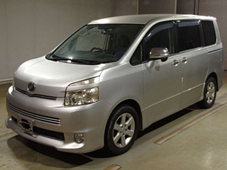 TOYOTA VOXY 2008