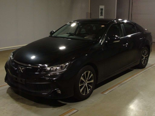 TOYOTA MARK X 2017