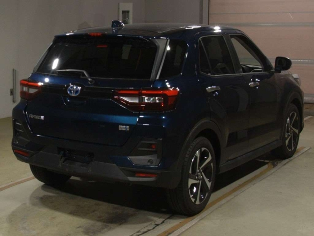 TOYOTA RAIZE 2022