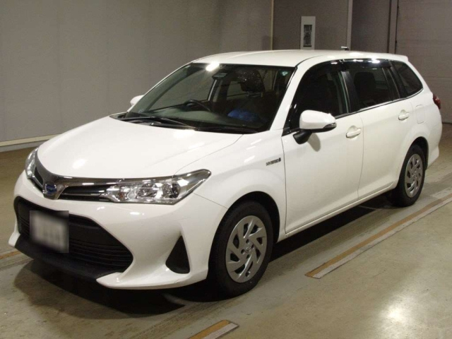TOYOTA COROLLA FIELDER 2019