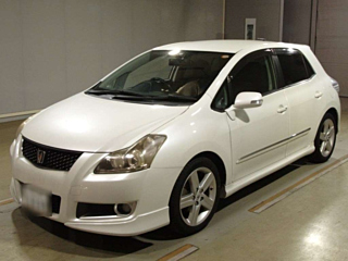 TOYOTA BLADE 2010