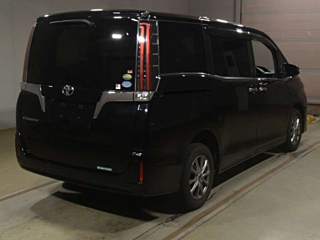 TOYOTA ESQUIRE 2019