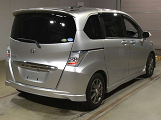 HONDA FREED 2012