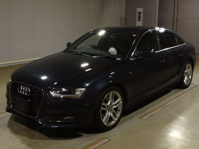 AUDI A4 2014