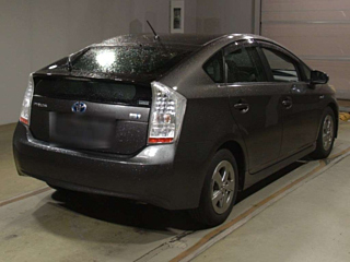 TOYOTA PRIUS 2011