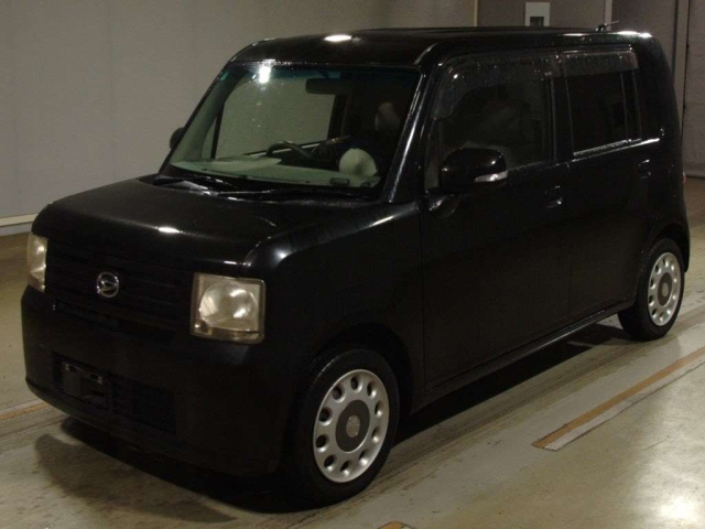 DAIHATSU MOVE CONTE 2011