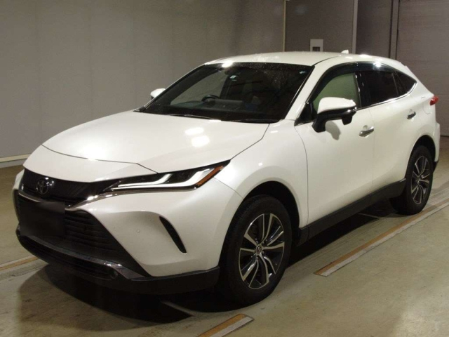 TOYOTA HARRIER 2022