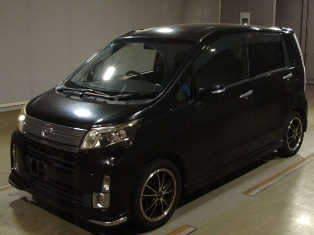 DAIHATSU MOVE 2013