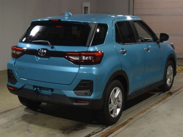 TOYOTA RAIZE 2023