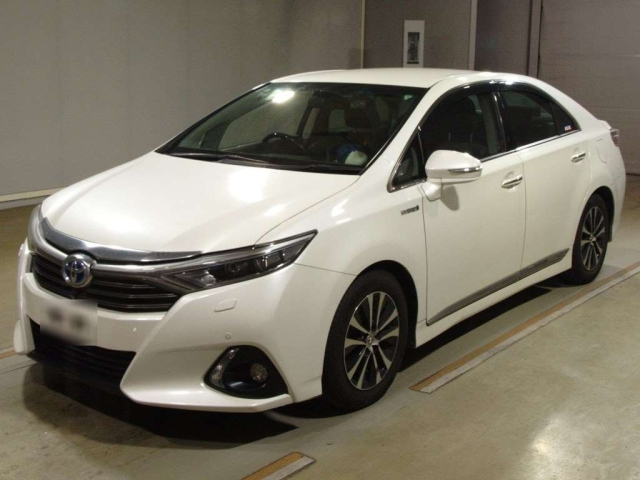 TOYOTA SAI 2015