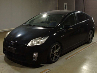 TOYOTA PRIUS 2010