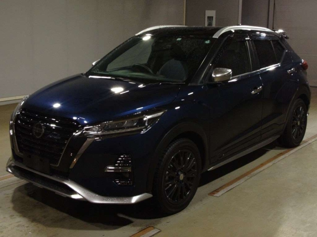 NISSAN KIX 2022
