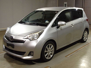 TOYOTA RACTIS 2012